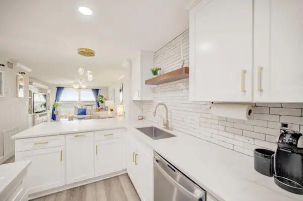 670 Nautilus Court #202, Fort Walton Beach, FL 32548