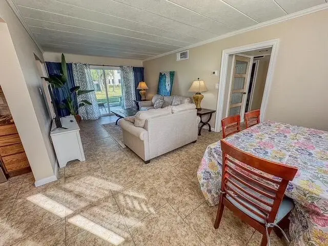 300 Miracle Strip Parkway Parkway #3A, Mary Esther, FL 32569 - Image #3