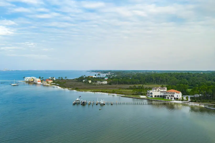 9375 Palmetto Ridge Court, Navarre, FL 32566 - Image #3