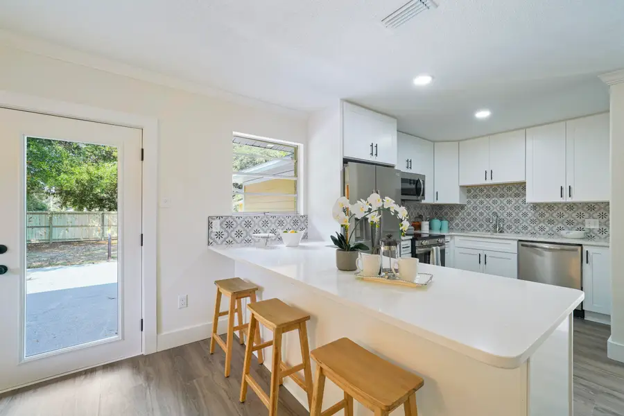 105 NW Moriarty Street, Fort Walton Beach, FL 32548 - Image #3