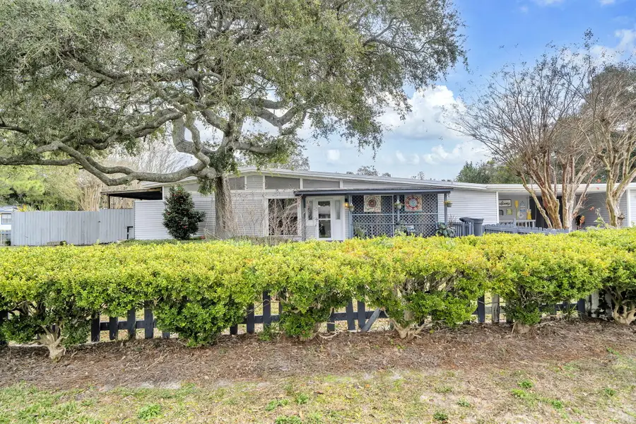 111 SW Cedars Avenue, Fort Walton Beach, FL 32548 - Image #3