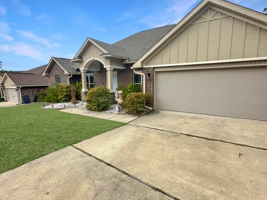 670 Red Fern Road, Crestview, FL 32536 - Image #2