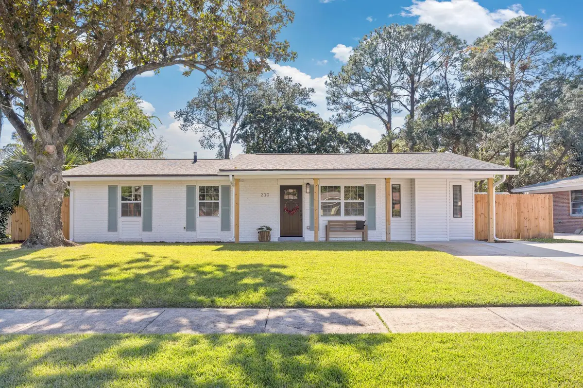 230 SW Santa Rosa Street, Fort Walton Beach, FL 32548 - Image #1