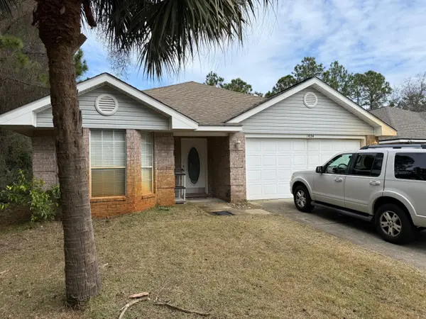1024 Freeport Court, Mary Esther, FL 32569