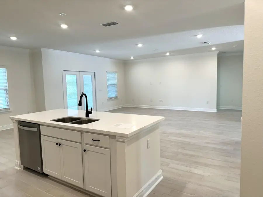 973 Coastal Breeze Drive, Freeport, FL 32439 - Image #3