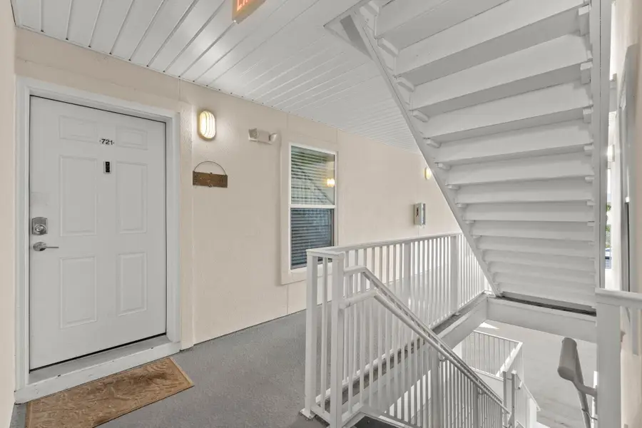 8436 Gulf Boulevard #UNIT 721, Navarre, FL 32566 - Image #2