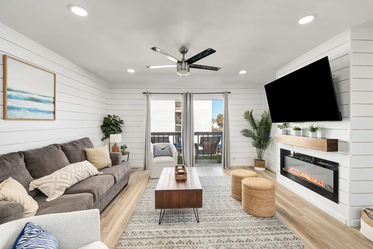 354 Billfish Avenue #UNIT 203, Fort Walton Beach, FL 32548 - Image #1