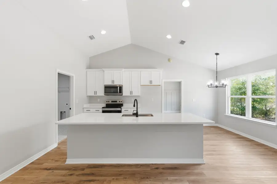 6160 Sundew Street, Crestview, FL 32539 - Image #2