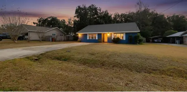 3737 Cornerbrook Drive, Pace, FL 32571