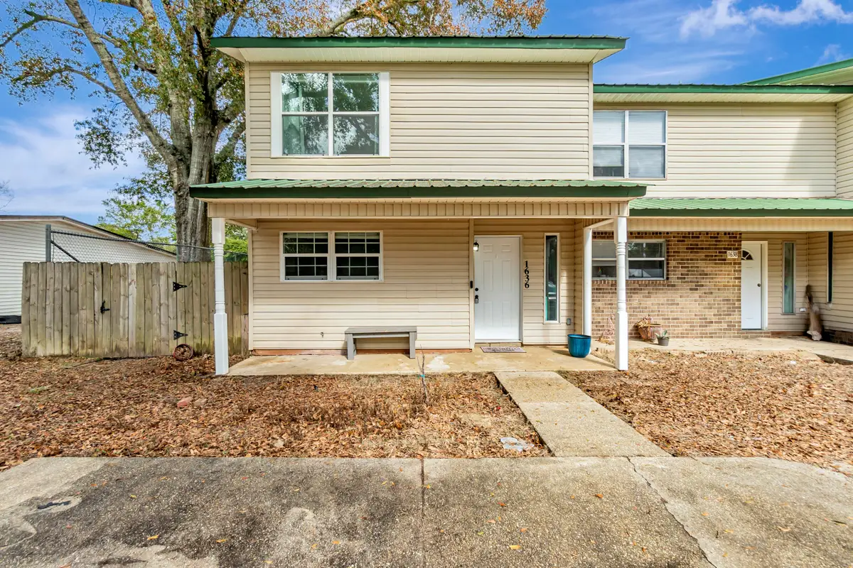 1636 E 1st Avenue, Crestview, FL 32539 - #1