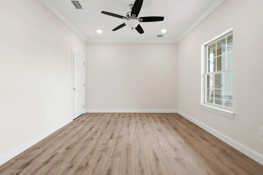 423 Marquette Street, Valparaiso, FL 32580 - Image #3