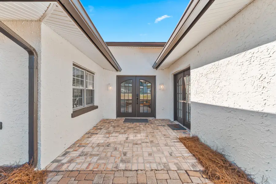 8817 N Lagoon Drive, Panama City Beach, FL 32408 - Image #2