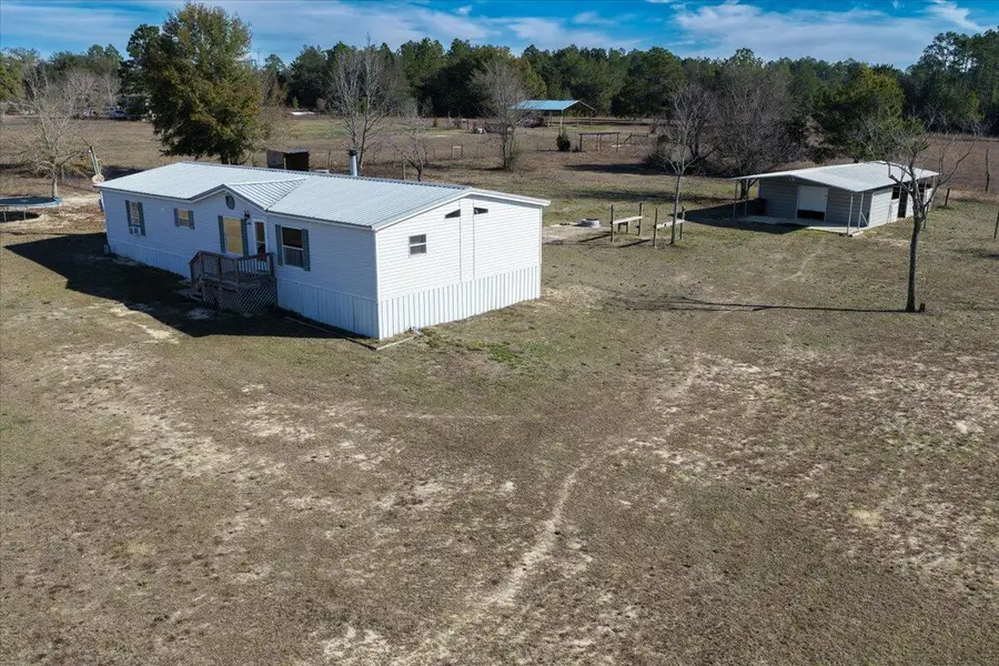 5278 Santa Gertrudas Dr Drive, Milton, FL 32583 - Image #2