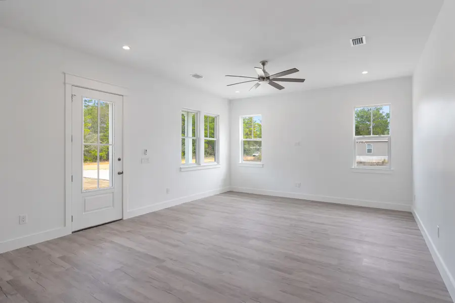 480 Arbour Street, Defuniak Springs, FL 32433 - #3