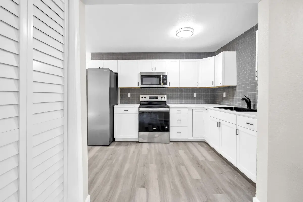 107 NW Wayne Avenue, Fort Walton Beach, FL 32548 - Image #1