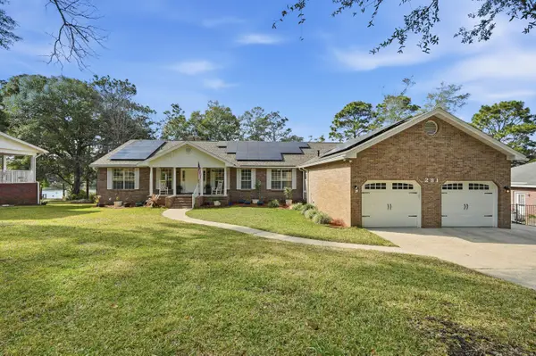 281 Wava Avenue, Niceville, FL 32578