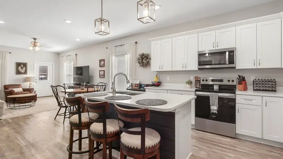 50 Jessica Court, Freeport, FL 32439 - Image #2