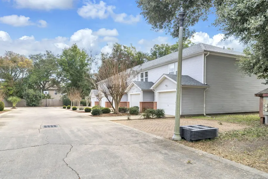 10 Park Pl #B3, Fort Walton Beach, FL 32548 - Image #2
