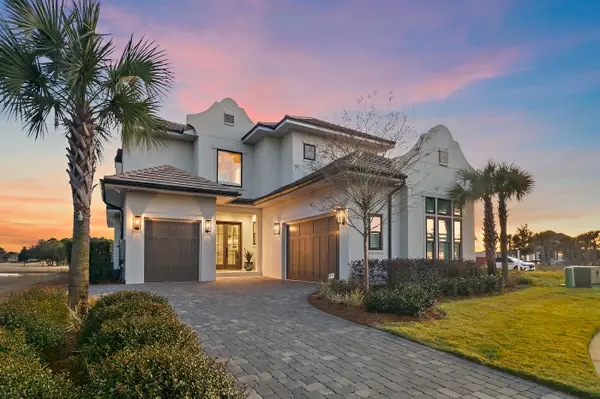 4572 Sailmaker Lane, Destin, FL 32541