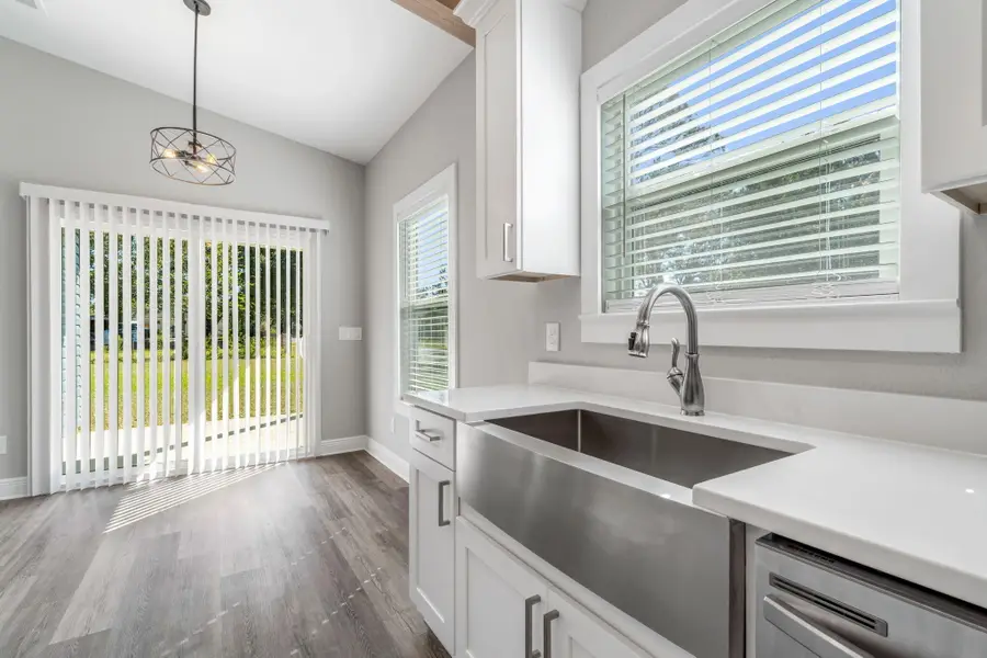 8425 Tippin Avenue, Pensacola, FL 32514 - Image #2