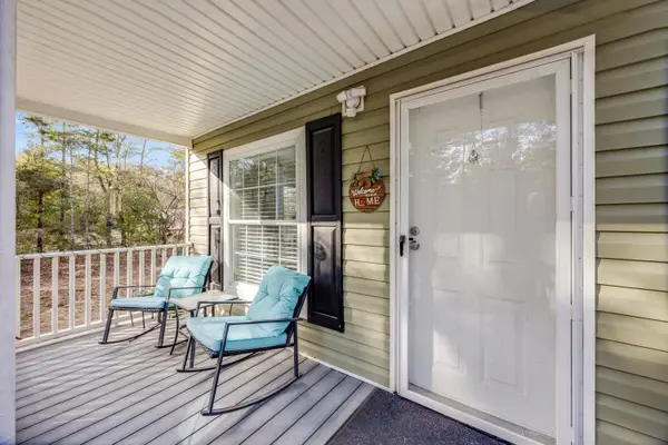 29 Canterbury Drive, DeFuniak Springs, FL 32433