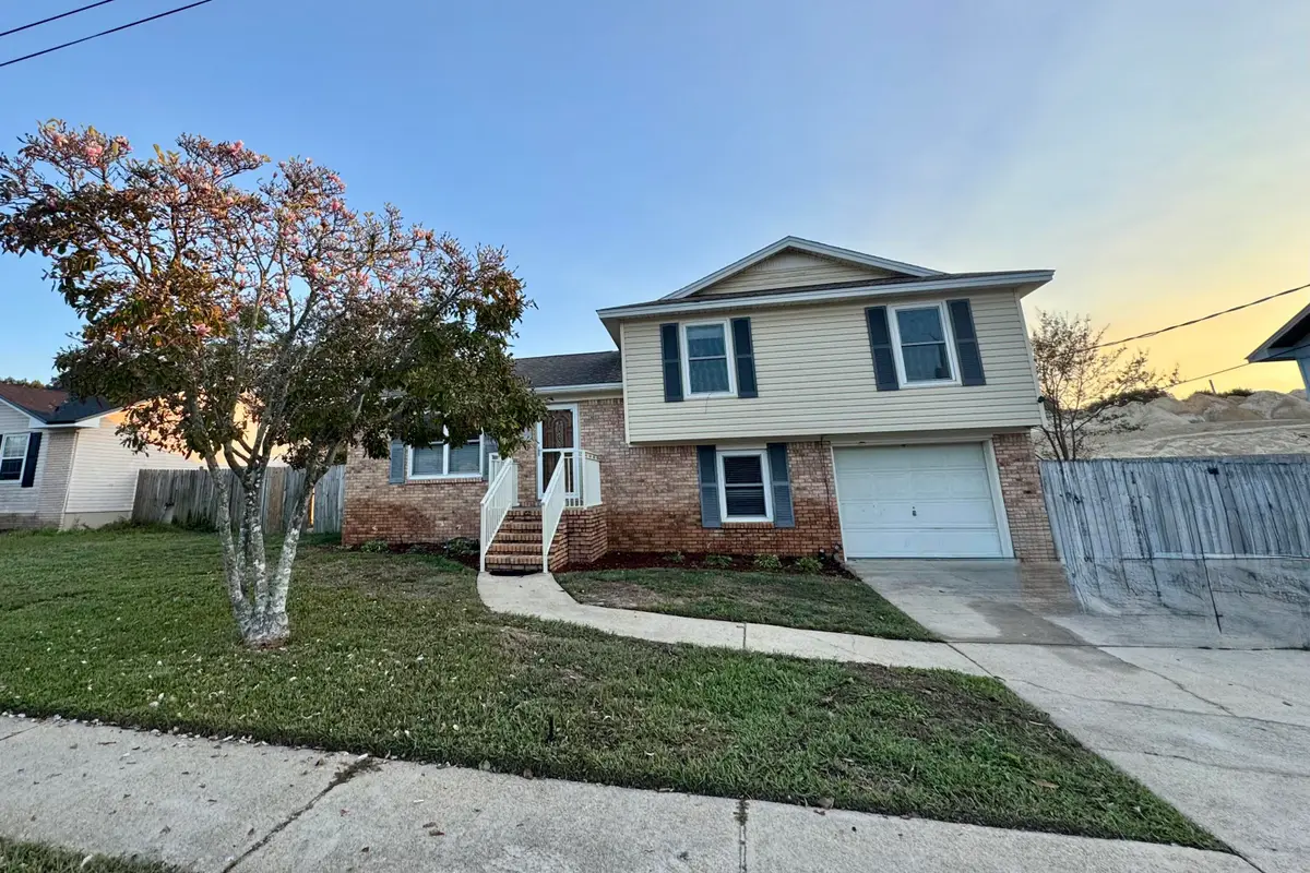 608 Legion Drive, Destin, FL 32541 - Image #1