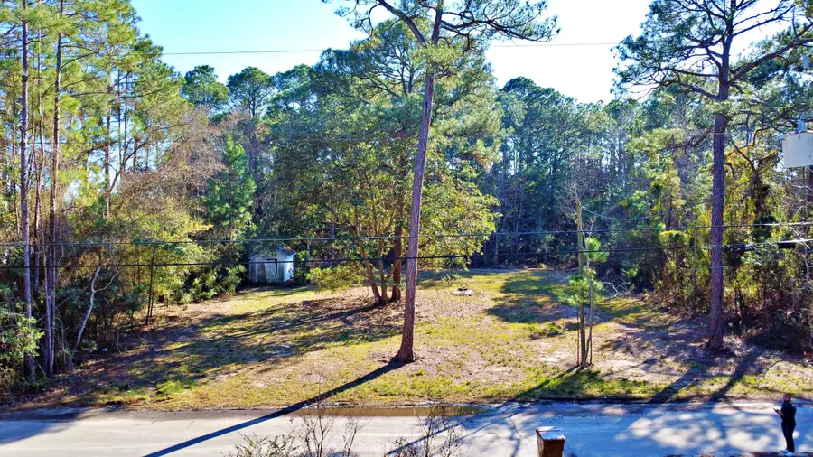 9013 Larker Woods Drive, Navarre, FL 32566 - #3