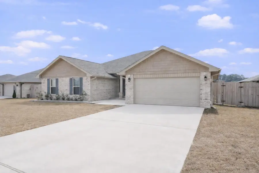 5833 Crestlake Drive, Crestview, FL 32536 - #2