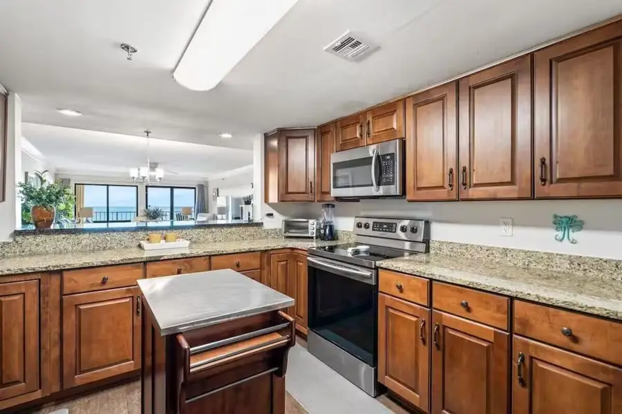 554 NW Coral Court #303, Fort Walton Beach, FL 32548 - #3