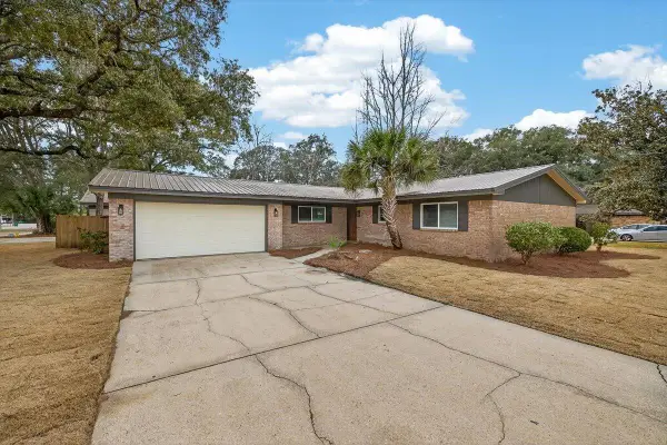 199 College Cove, Niceville, FL 32578