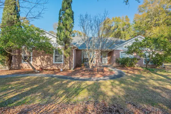 5119 Blue Springs Cove, Baker, FL 32531