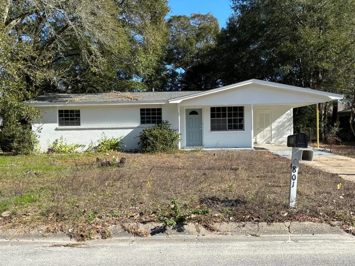 801 Newport Drive, Fort Walton Beach, FL 32547 - #1