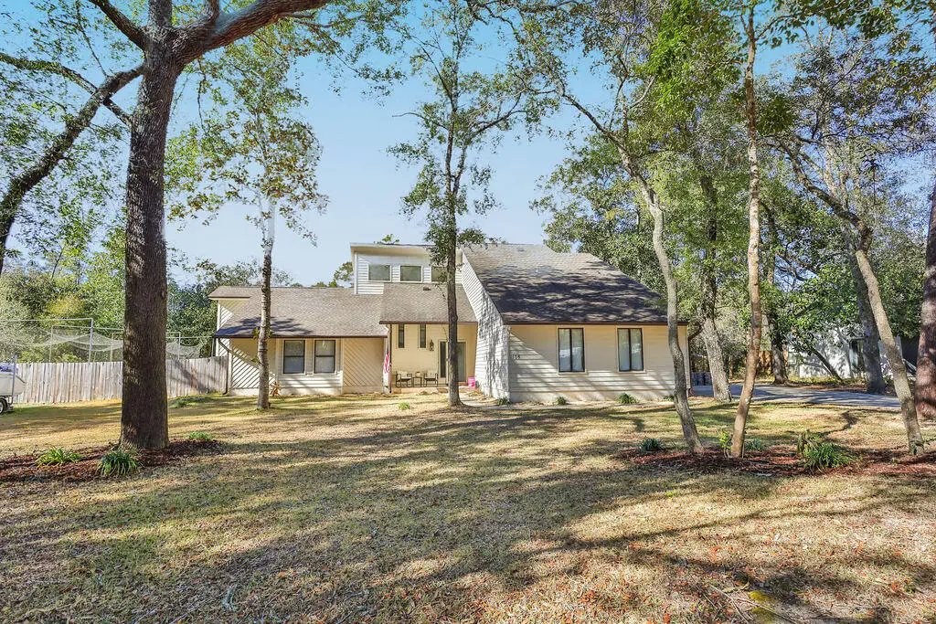 105 E Capri Cove, Niceville, FL 32578 - #1