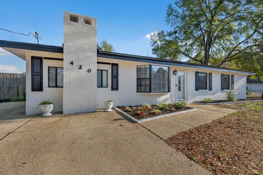 420 Paradise Road, Niceville, FL 32578 - #2