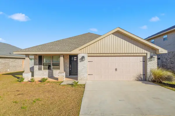 217 Baycliff Drive, Crestview, FL 32536