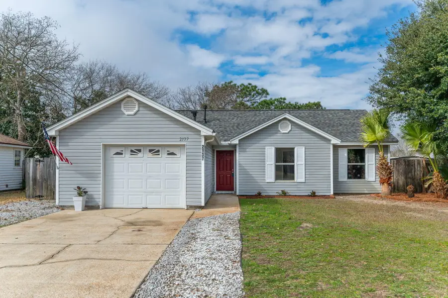 2137 Estates Circle, Navarre, FL 32566 - #2