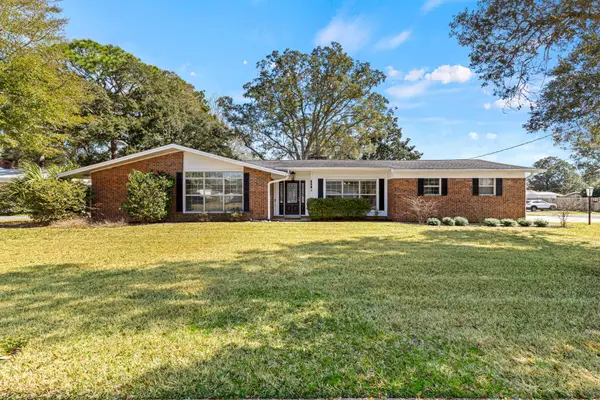 650 NE Country Club Avenue, Fort Walton Beach, FL 32547