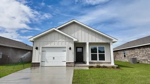 8150 Fox Hunt Drive, Milton, FL 32583