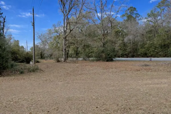 10128 State Highway 20, Ponce De Leon, FL 32455