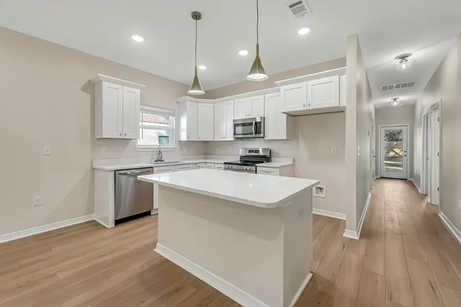 3802 Golden Acres Circle, Crestview, FL 32539 - #2