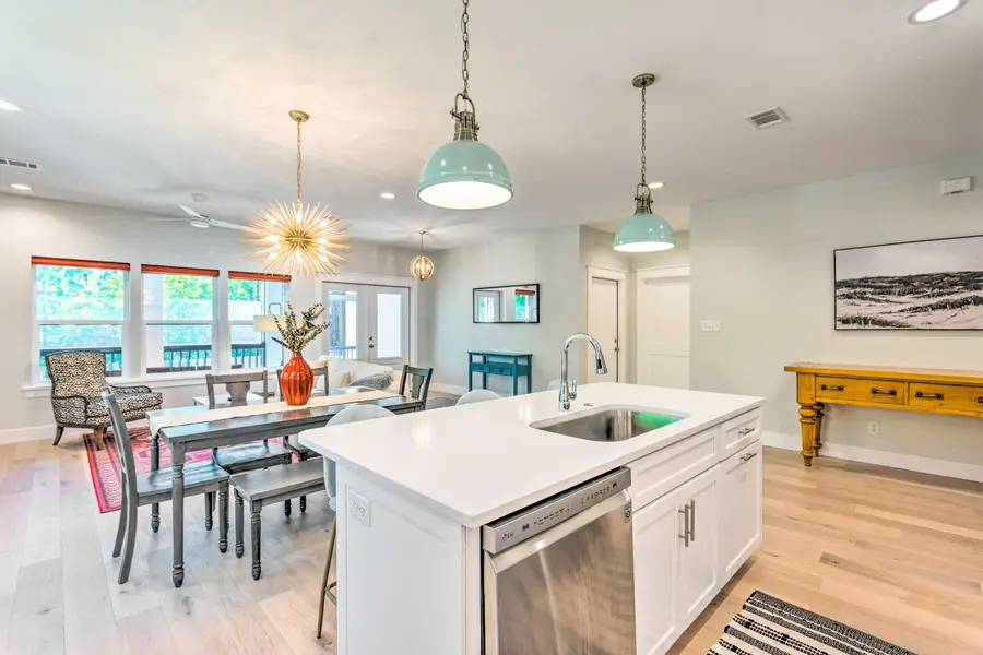 120 N 6th Street, Santa Rosa Beach, FL 32459 - #3