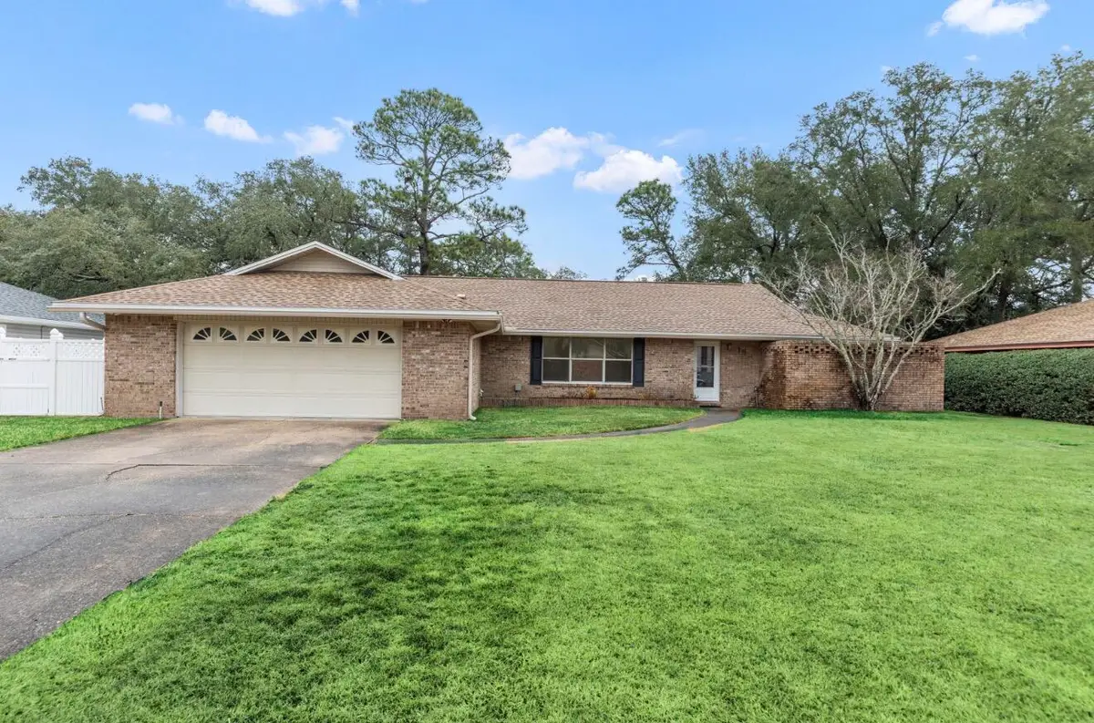 15 Lake Lorraine Circle, Shalimar, FL 32579 - #1