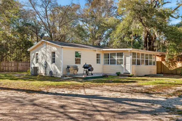 7304 Saint Johns Circle, Milton, FL 32583