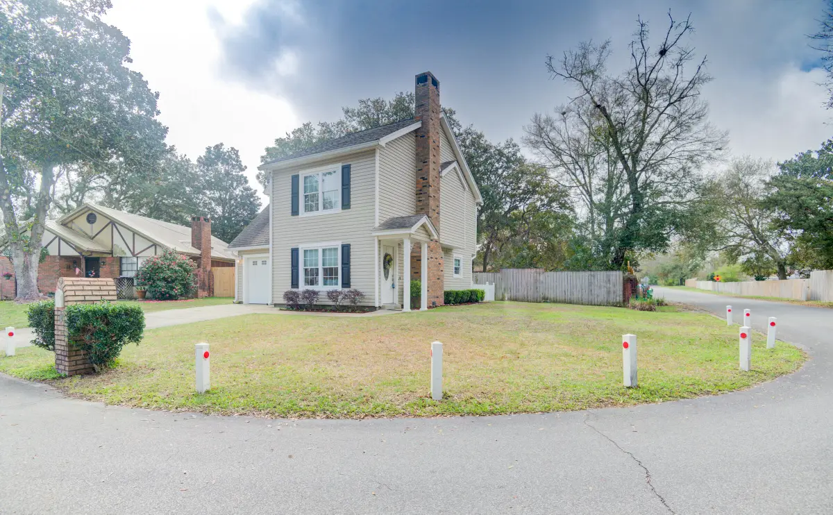 607 Lloyd Street, Fort Walton Beach, FL 32547 - #1