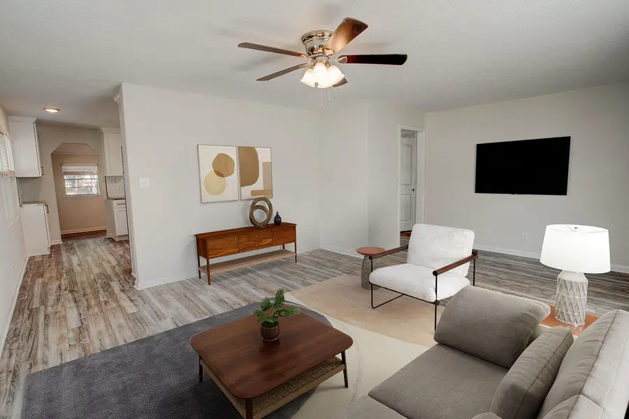 326 Washington Avenue, Valparaiso, FL 32580 - #3