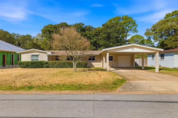 12 SE Waynel Circle, Fort Walton Beach, FL 32548