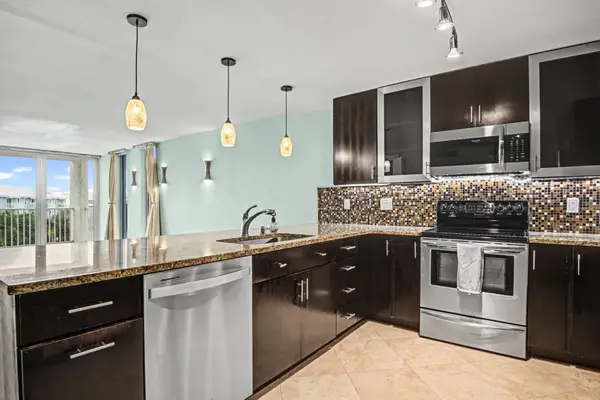 30 Moreno Point Road #306B, Destin, FL 32541