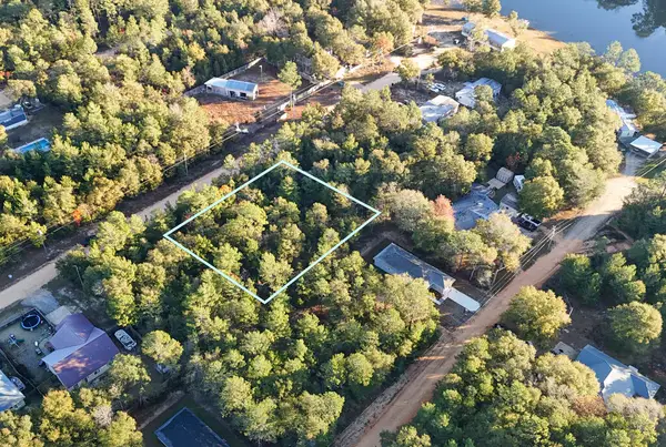 18 Shorey Drive, DeFuniak Springs, FL 32433