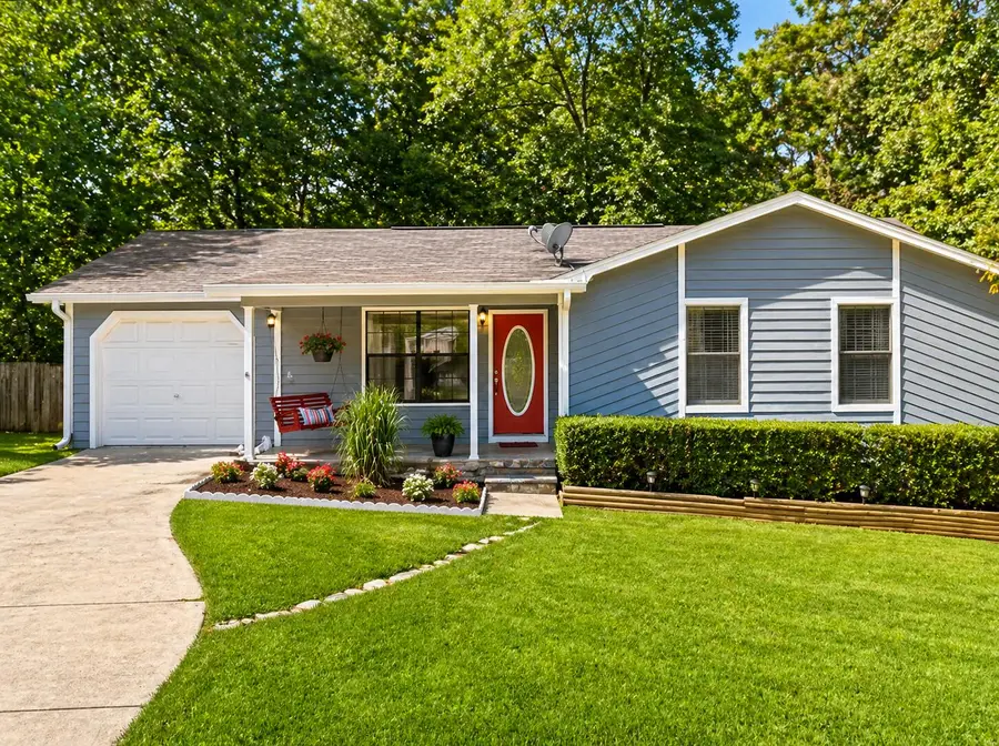 969 Dixie Street, Crestview, FL 32536 - #2