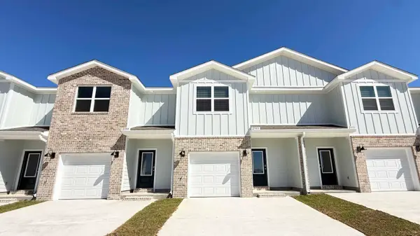 2418 Cliff Hollow Circle, Gulf Breeze, FL 32563